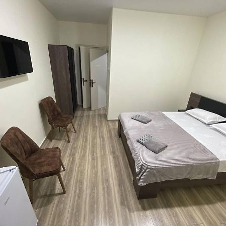 Hotel Estonia Two 科布列季 外观 照片