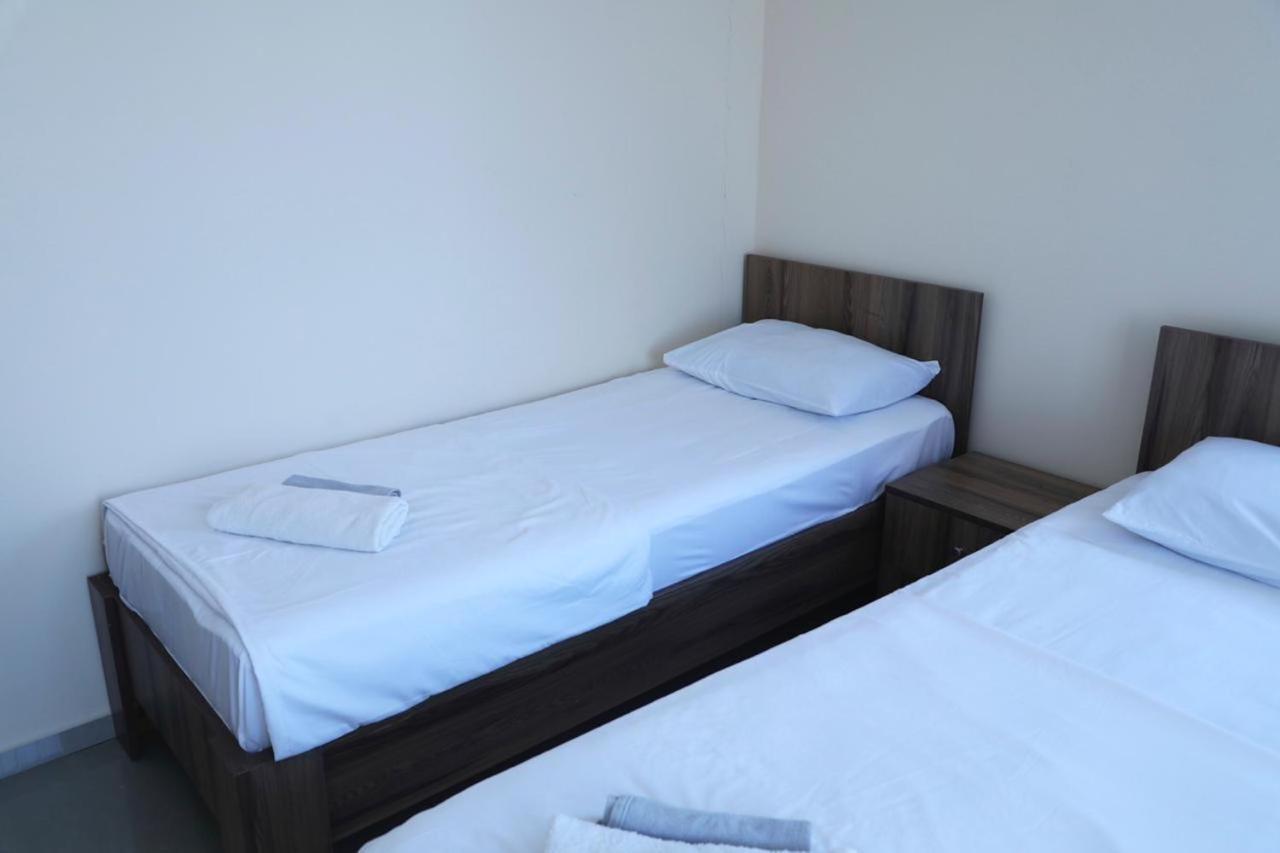 Hotel Estonia Two 科布列季 外观 照片