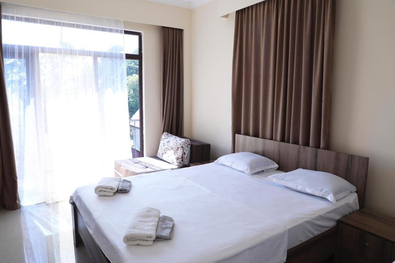 Hotel Estonia Two 科布列季 外观 照片