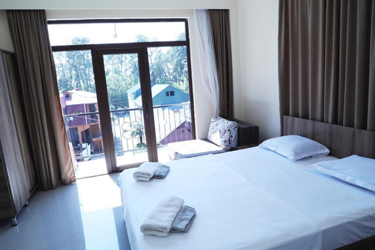Hotel Estonia Two 科布列季 外观 照片