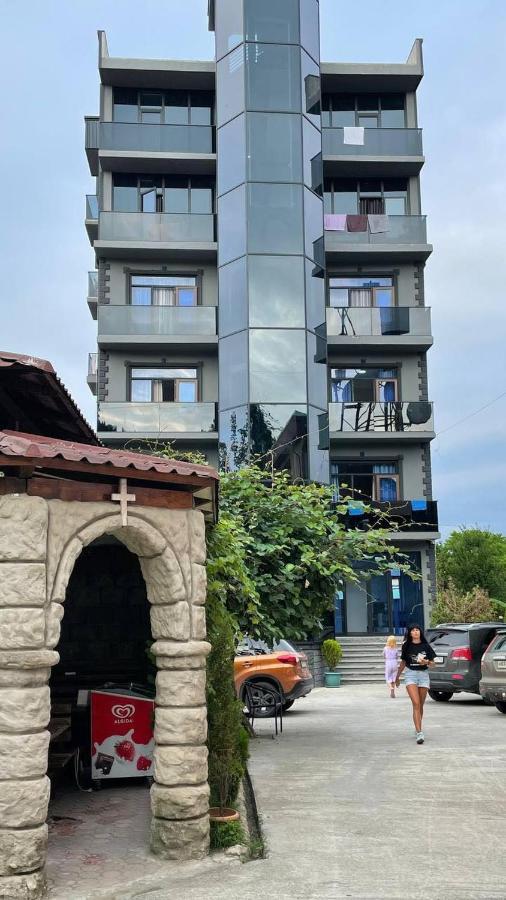 Hotel Estonia Two 科布列季 外观 照片