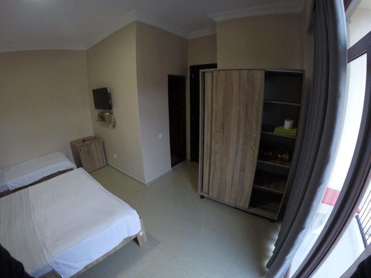 Hotel Estonia Two 科布列季 外观 照片