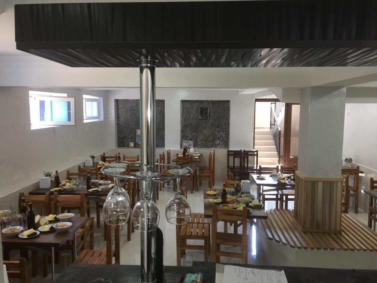 Hotel Estonia Two 科布列季 外观 照片